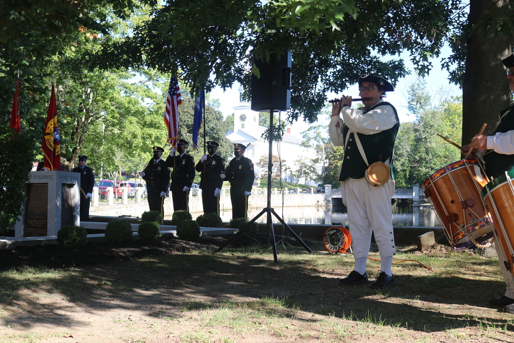 milford ct fife and drum 9-11